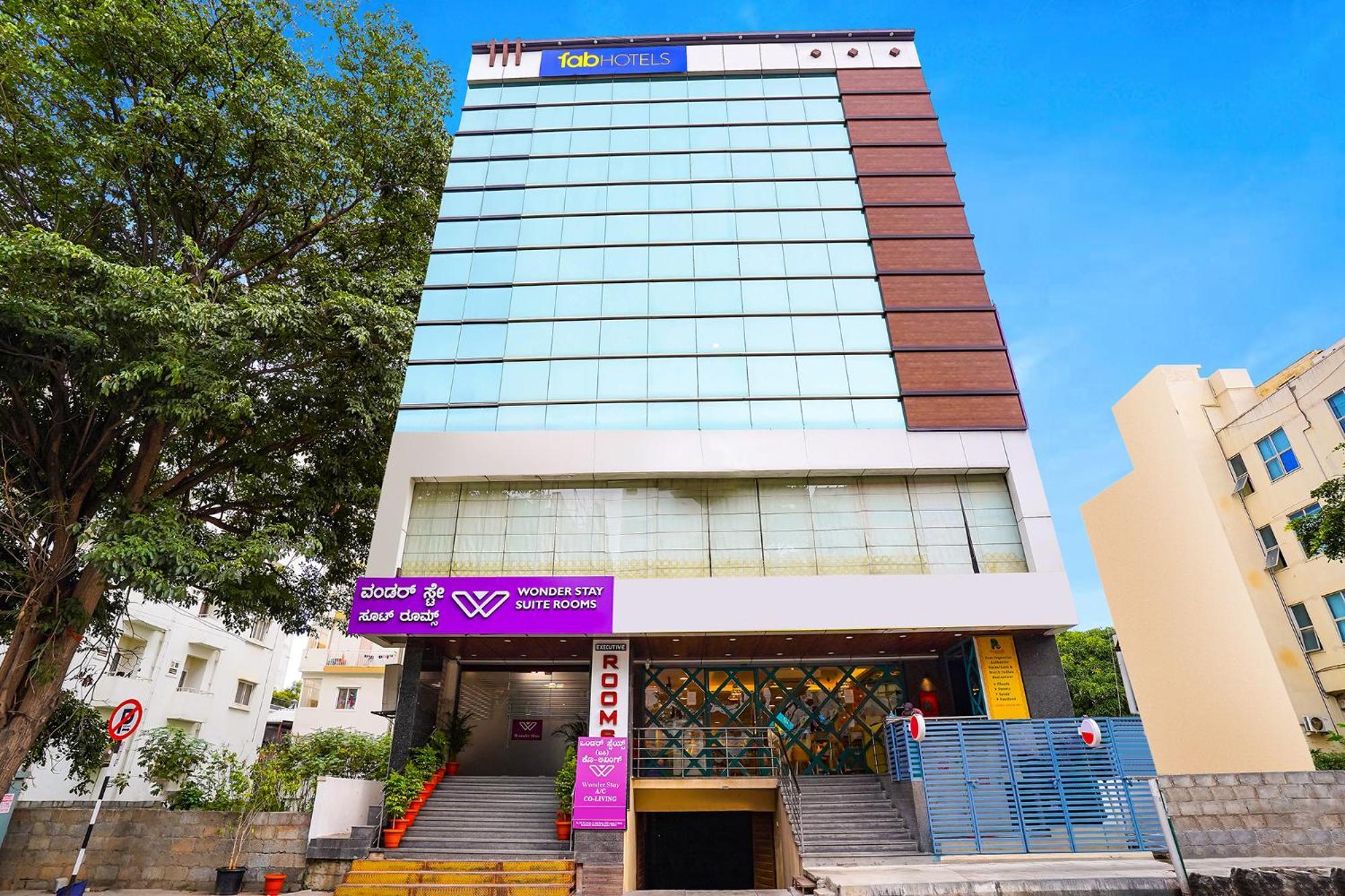 Fabhotel Wonder Stay Suite Rooms - Nr Aecs Layout Main Road Bangalore Eksteriør billede